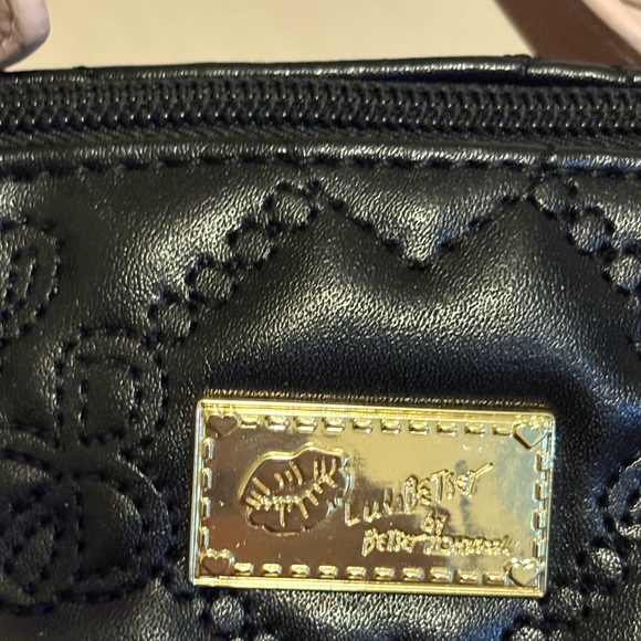 Betsy’s Johnson Black & Pink Handbag - Picture 4 of 8